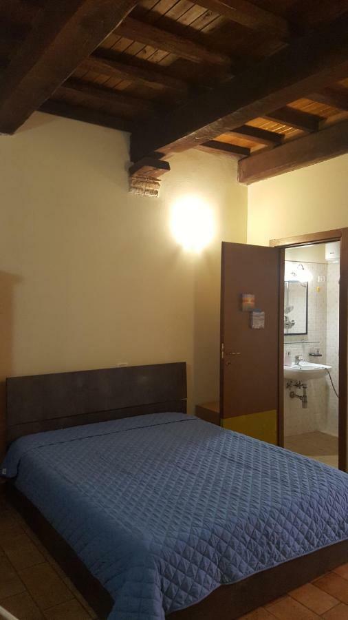 Via Della Posterna Lägenhet Spoleto Exteriör bild